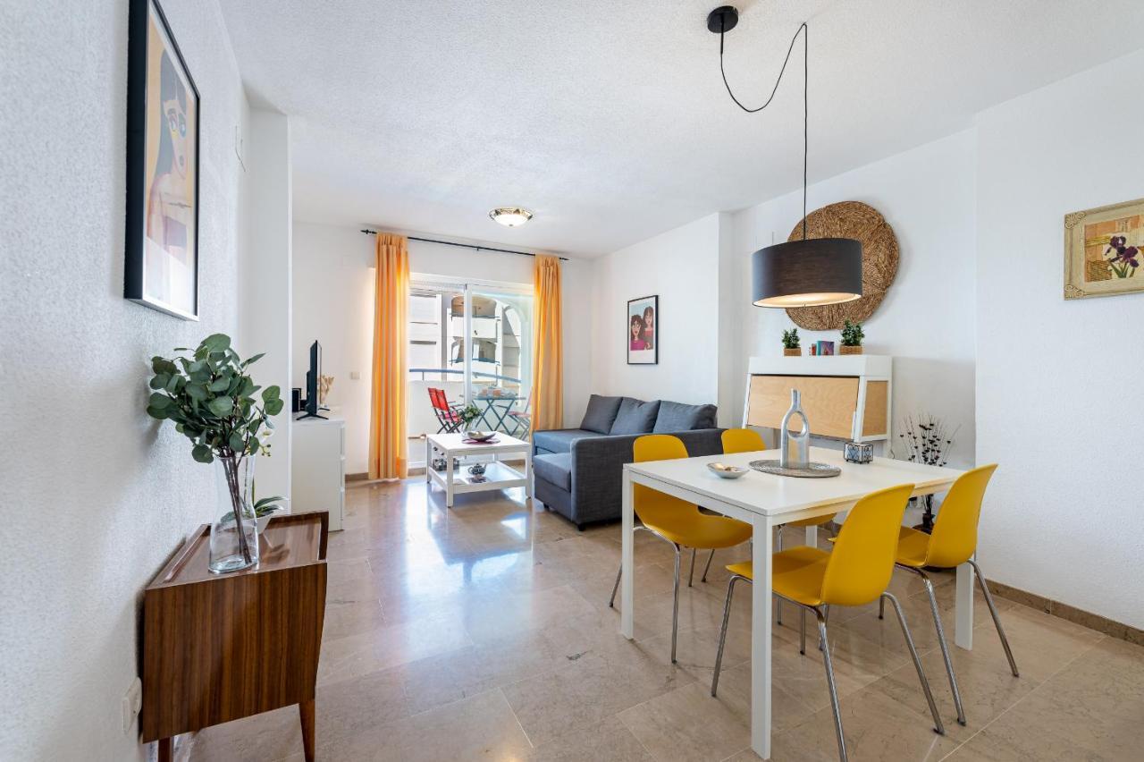 797 Holiday Rentals- Hermoso Apartamento Para 4 En Benalmádena Eksteriør bilde