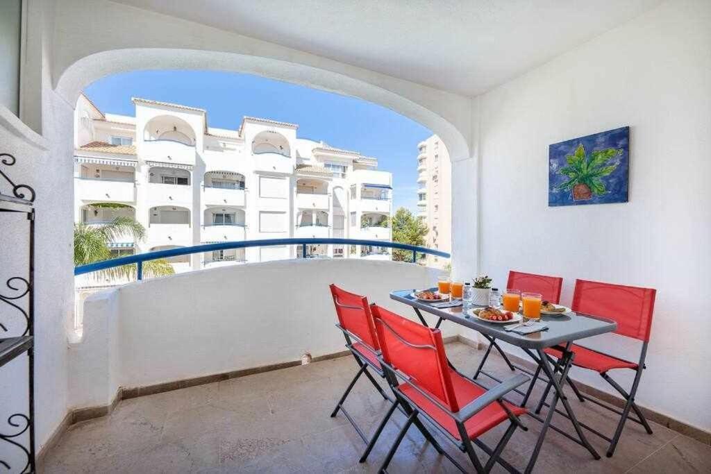 797 Holiday Rentals- Hermoso Apartamento Para 4 En Benalmádena Eksteriør bilde